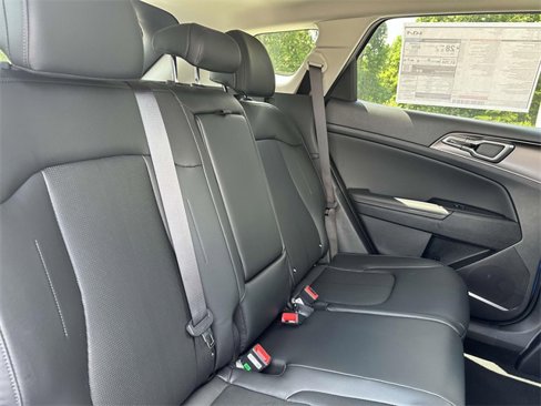 New 2026 Kia Sportage EX image 24