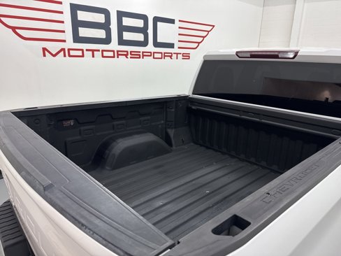 Used 2021 Chevrolet Silverado 1500 Custom w/ Safety Confidence Package image 12