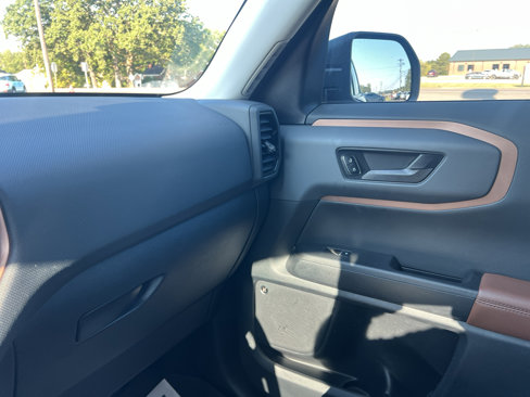 Used 2023 Ford Bronco Sport Outer Banks w/ Tech Package image 26