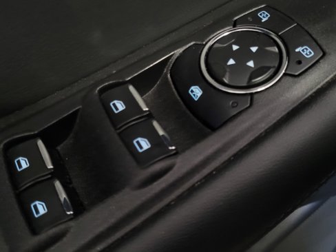 Used 2024 Ford Edge SEL image 27