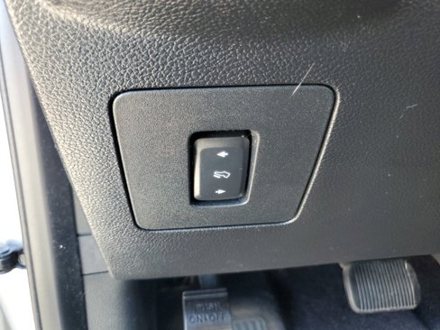 Used 2016 Ford F150 Lariat w/ Equipment Group 502A Luxury image 13