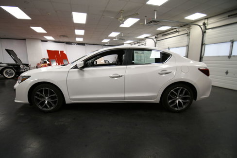 Used 2020 Acura ILX w/ Premium Package image 4