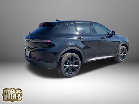 New 2023 Dodge Hornet GT w/ Track Pack image 13