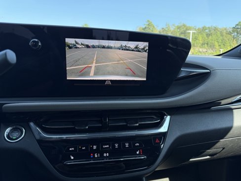 Used 2024 Buick Envista Avenir image 18