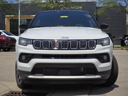 New 2025 Jeep Compass Limited image 2