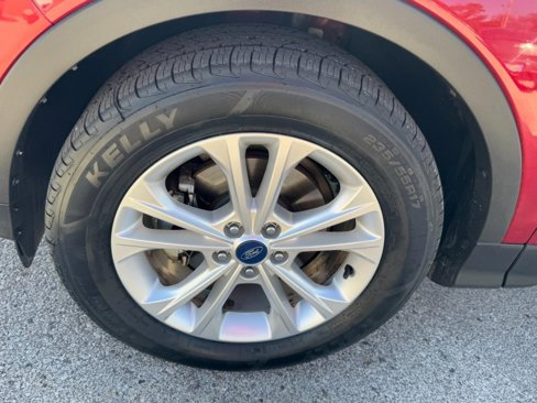 Used 2018 Ford Escape SE image 7
