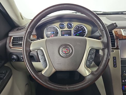 Used 2013 Cadillac Escalade Platinum image 15