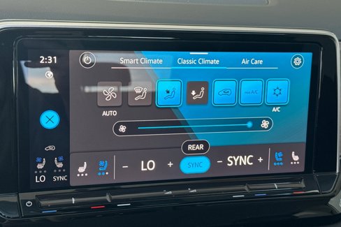 Used 2024 Volkswagen Atlas SE image 31