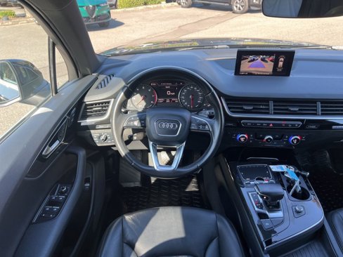 Used 2017 Audi Q7 3.0T Premium Plus image 8