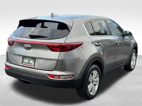 Used 2018 Kia Sportage LX image 7