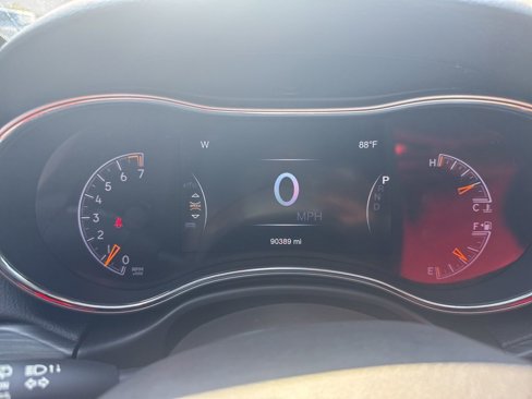 Used 2020 Jeep Grand Cherokee Limited image 19