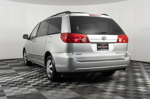 Used 2008 Toyota Sienna LE image 5