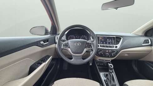 Used 2022 Hyundai Accent SEL image 13