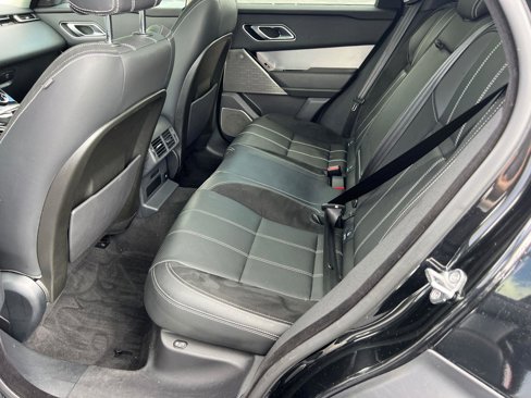 Used 2019 Land Rover Range Rover Velar R-Dynamic SE image 22