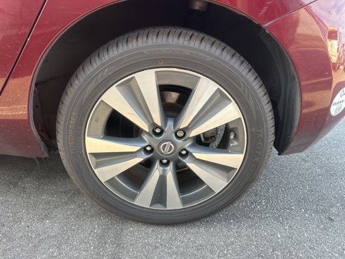 Used 2016 Nissan Leaf SV image 13