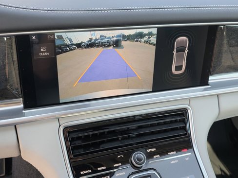 Certified 2018 Porsche Panamera 4 w/ Premium Package Plus image 20