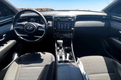 Used 2022 Hyundai Santa Cruz SEL Premium image 16