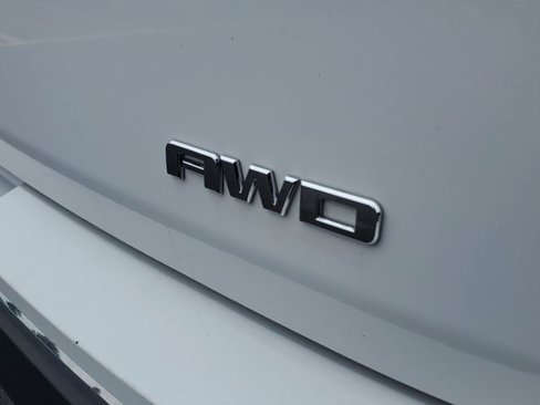 Certified 2020 GMC Terrain SLT w/ Preferred Package image 6