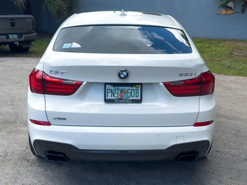 Used 2016 BMW 550i Gran Turismo xDrive image 4