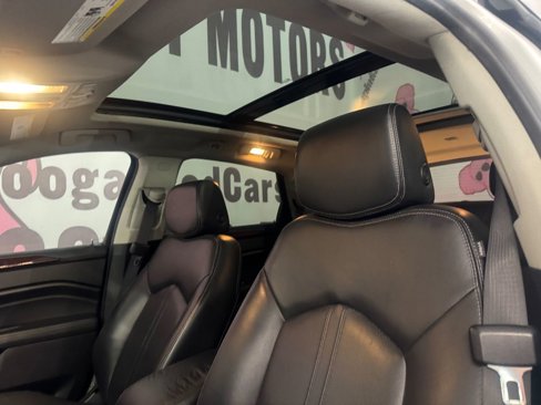 Used 2016 Cadillac SRX Luxury image 19