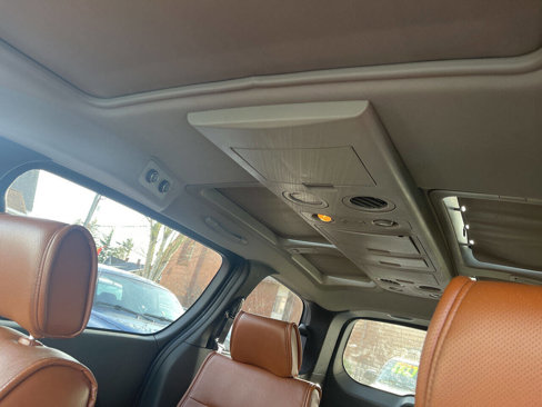 Used 2007 Nissan Quest SE w/ Navigation & Pax Pkg image 7