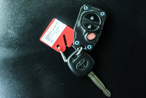 Used 2011 Toyota Tundra 2WD Double Cab image 33