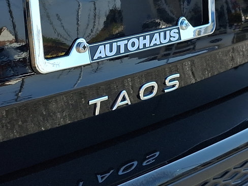 New 2025 Volkswagen Taos S image 13