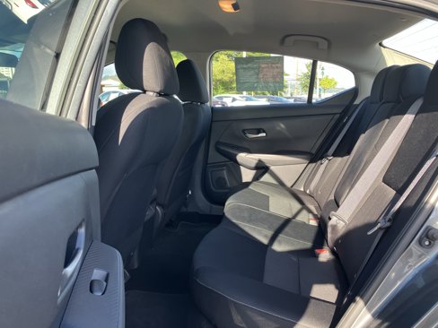 Certified 2022 Nissan Sentra SV image 9