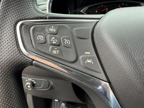 Used 2020 Chevrolet Equinox LT image 19
