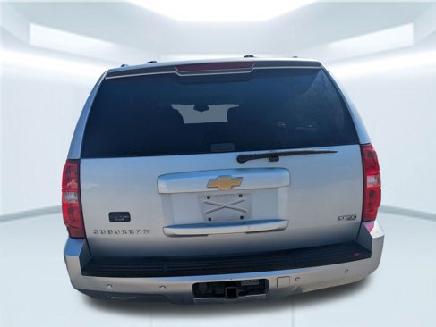 Used 2012 Chevrolet Suburban LT w/ Luxury Package image 5