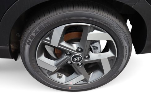 New 2025 Hyundai Venue SEL image 5