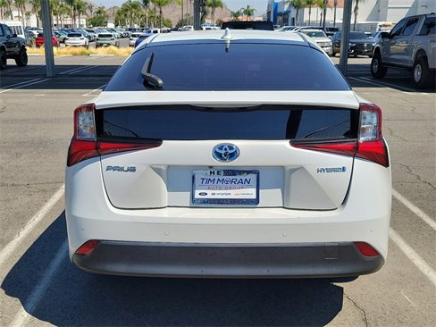 Used 2021 Toyota Prius LE image 26