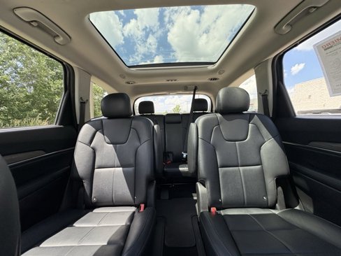 Used 2021 Kia Telluride SX w/ Nightfall Edition Package image 13