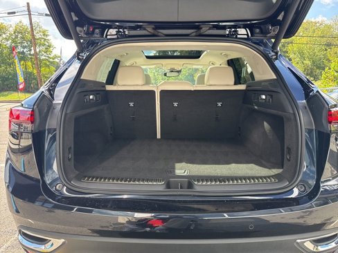 Used 2021 Buick Envision Essence w/ Technology Package I image 18