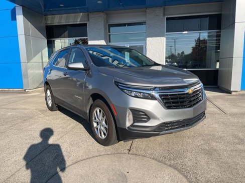 Used 2024 Chevrolet Equinox LT image 2