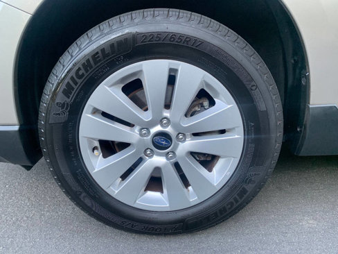 Used 2015 Subaru Outback 2.5i Premium image 35