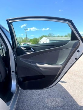 Used 2013 Hyundai Sonata GLS w/ Popular Equipment Pkg image 18