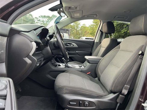 Used 2019 Chevrolet Traverse LT image 12