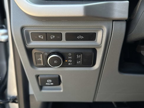 Used 2022 Ford F150 XLT w/ Equipment Group 302A High image 27