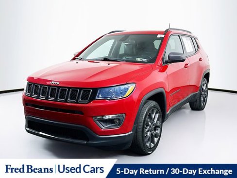 Certified 2021 Jeep Compass 80th Special Edition w/ Sun and Sound Group image 3