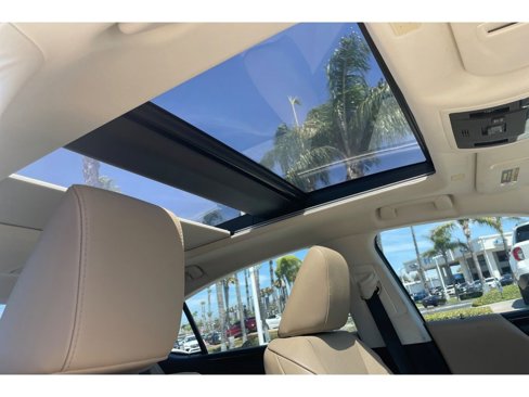 Used 2020 Lexus ES 350 w/ Premium Package image 18