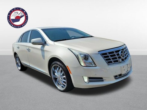 Used 2013 Cadillac XTS Luxury w/ Driver Awareness Package image 21
