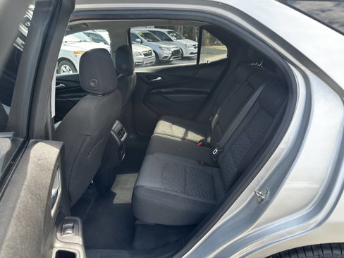 Used 2018 Chevrolet Equinox LT image 14