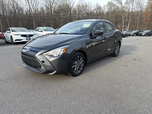 Used 2019 Toyota Yaris LE image 2