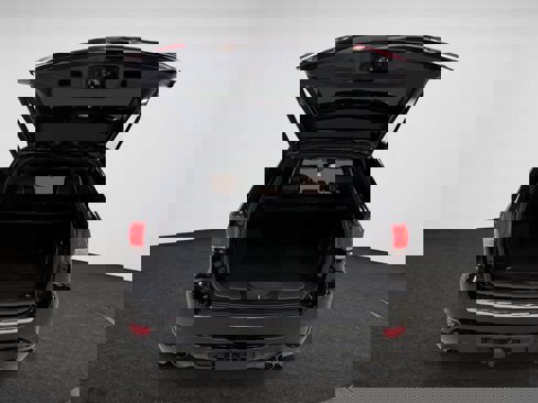 Used 2020 Jeep Grand Cherokee Overland image 6