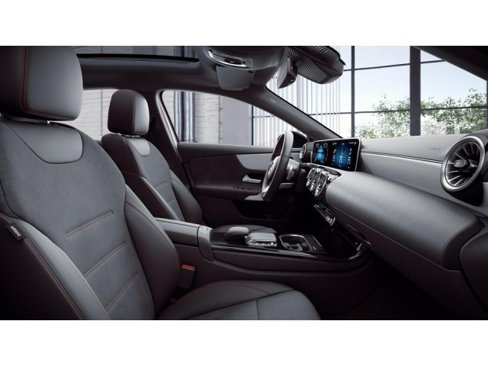 Certified 2022 Mercedes-Benz A 220 image 4