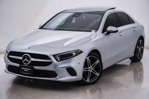 Used 2021 Mercedes-Benz A 220 4MATIC image 3