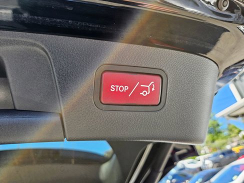 Used 2017 Mercedes-Benz GLA 250 4MATIC image 18