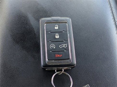 Used 2022 Jeep Grand Cherokee L Limited image 31