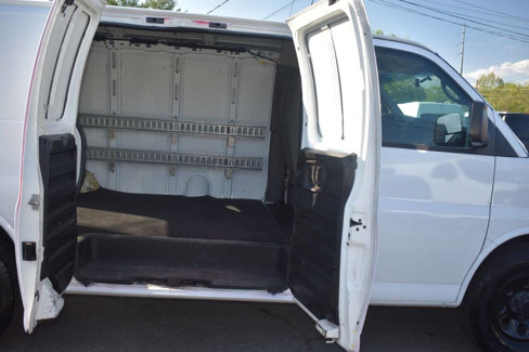 Used 2012 Chevrolet Express 1500 image 41